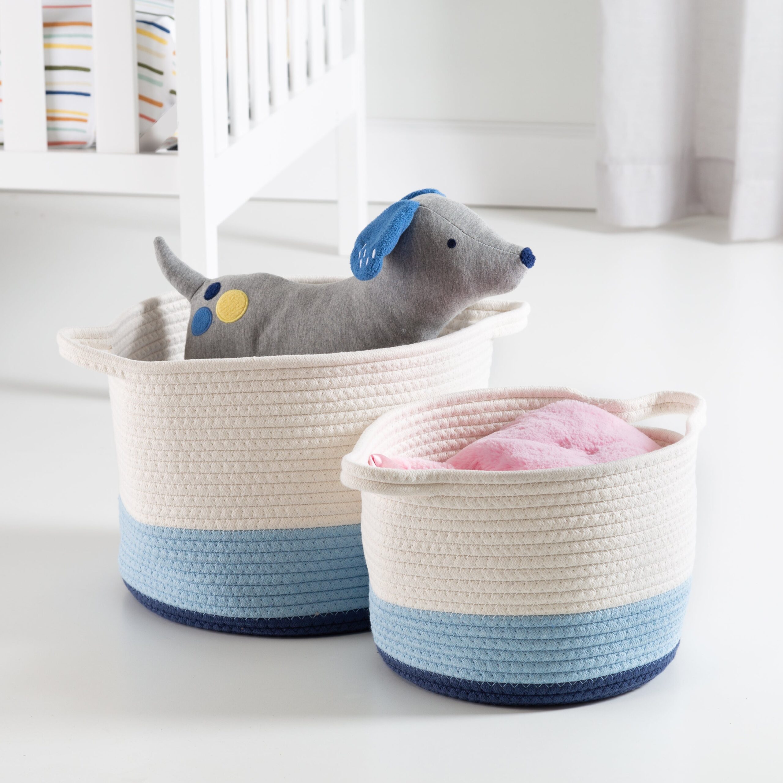 blue/white ombré cotton rope nesting basket (set of 2) blue/white ombré cotton rope nesting basket (set of 2)